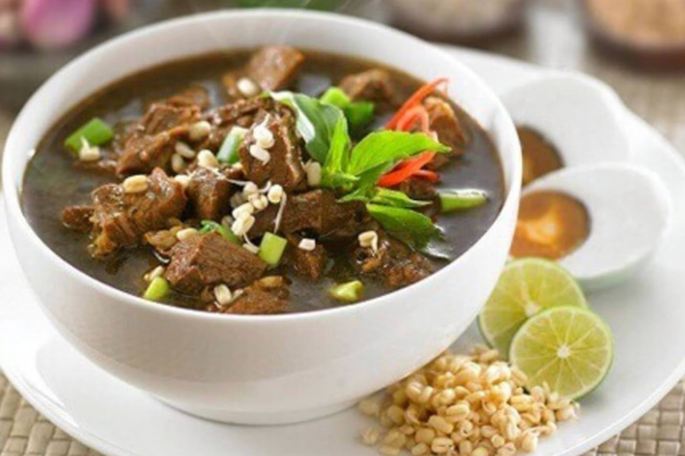 review-makanan-rawon