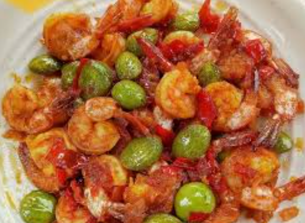 review-makanan-udang-balado-dengan-sensasi-pedas