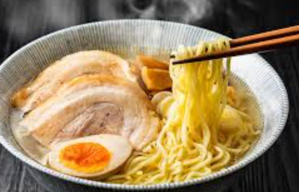 review-makanan-ramen-shio-dengan-cita-rasa-ringan