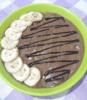 review-makanan-sehat-smoothie-bowl-pisang-dan-alpukat