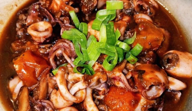 review-cumi-asam-manis-dengan-perpaduan-segar