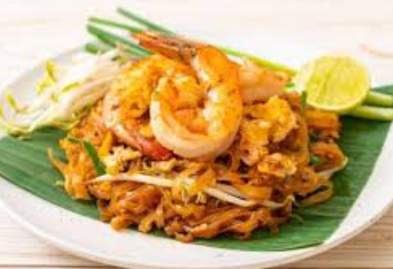 Review Makanan Pad Thai Lezat yang Mendunia dan Ikonik